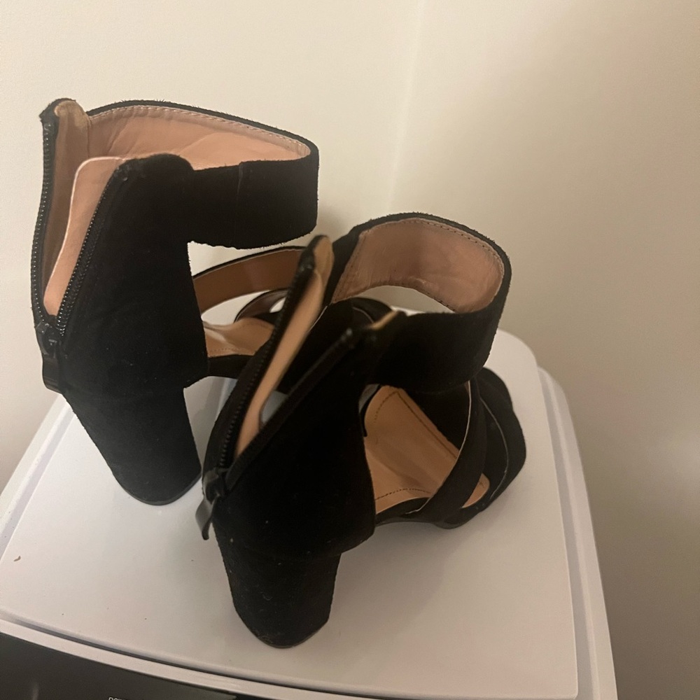 Two Different Pair Heel Sandal And Open Toe & Hee… - image 2